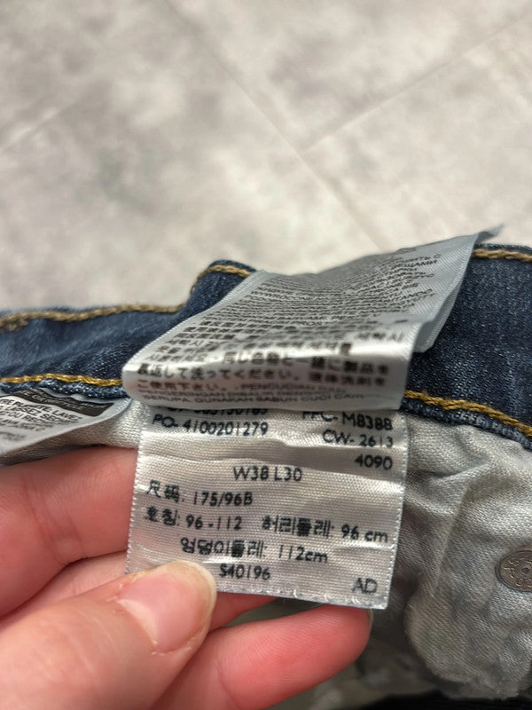 đź›’Short en jean Levi's W38đź›’