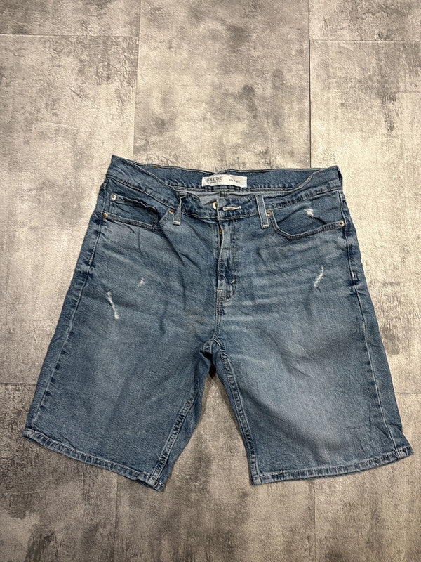 đź›’Short en jean Levi's W32đź›’