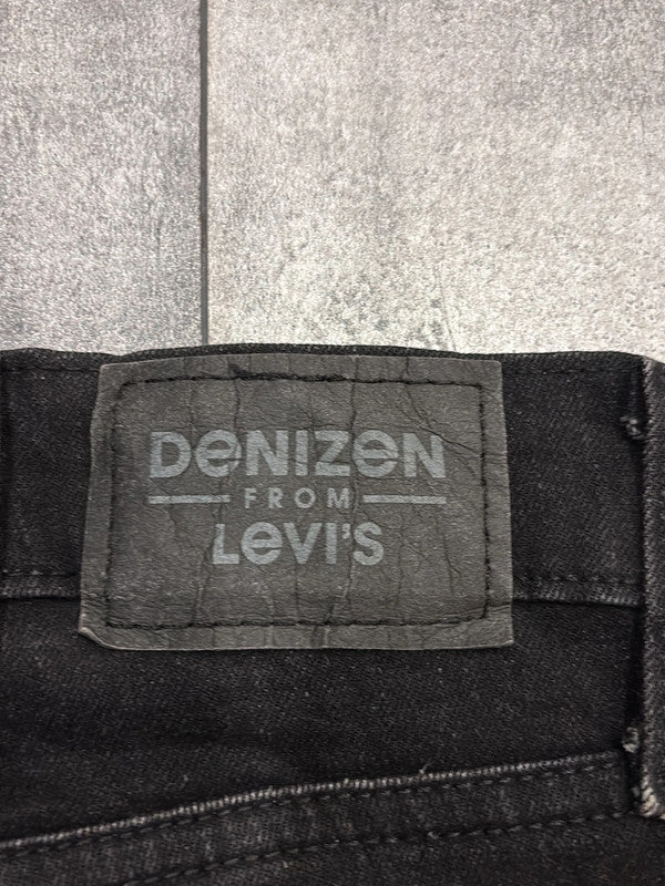 đź›’Jeans Levi's W38đź›’