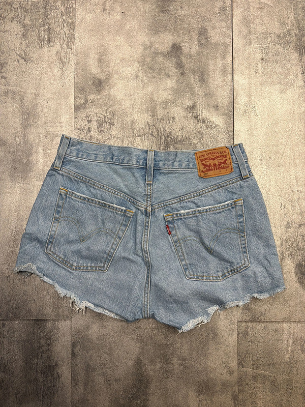 đź›’Short en jean Levi's 501 W28đź›’