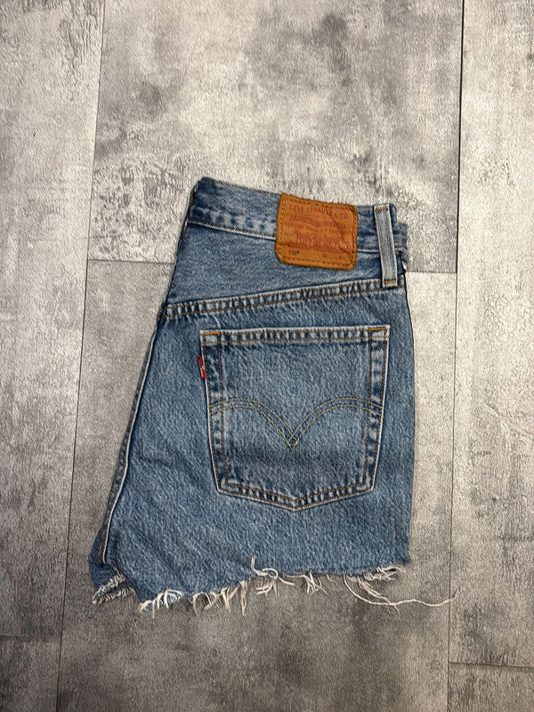 đź›’Short en jean Levi's 501 W27đź›’