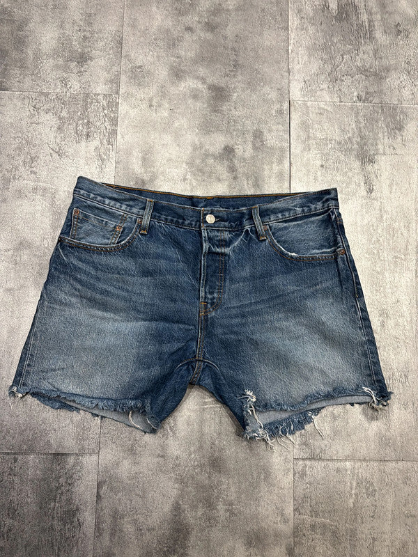 đź›’Short en jean Levi's 501 W32đź›’