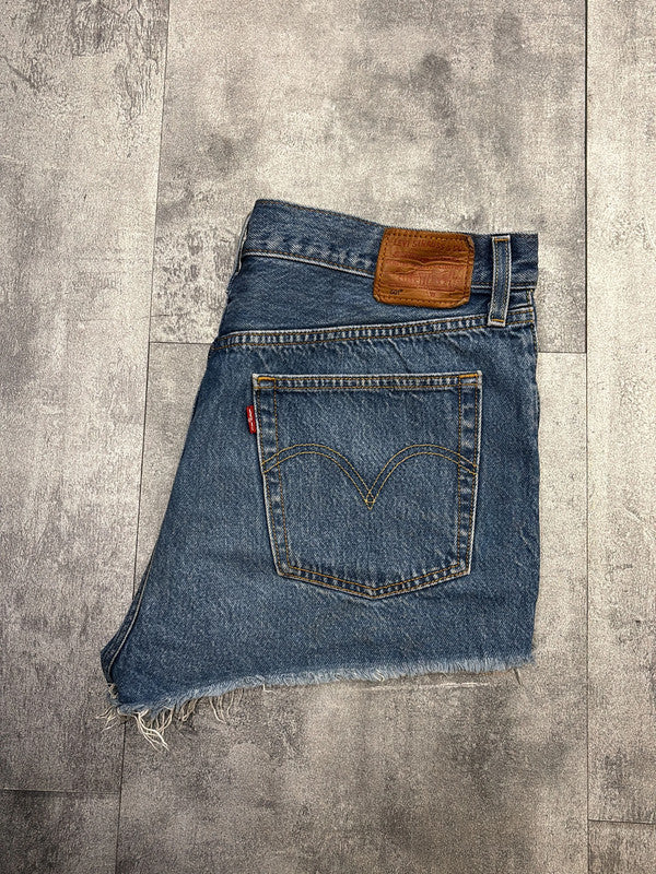 đź›’Short en jean Levi's 501 W31đź›’