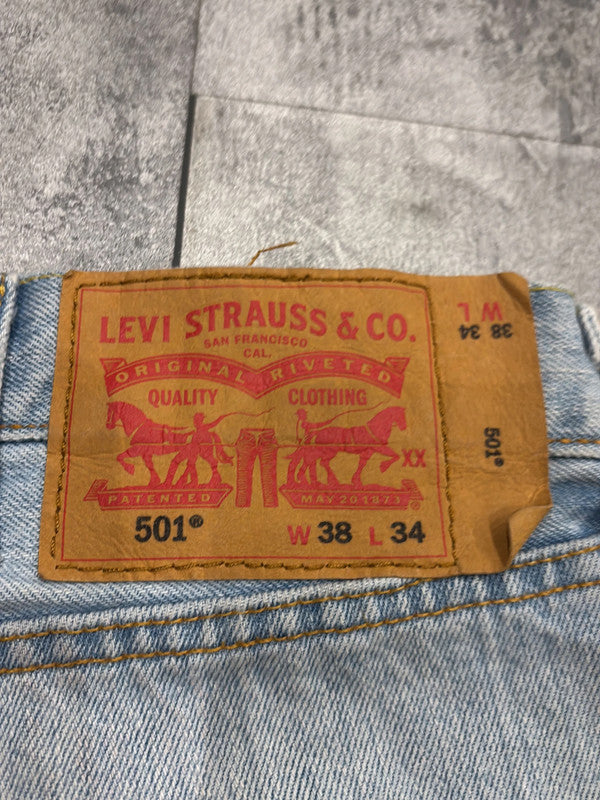 đź›’Short en jean Levi's 501 W38đź›’