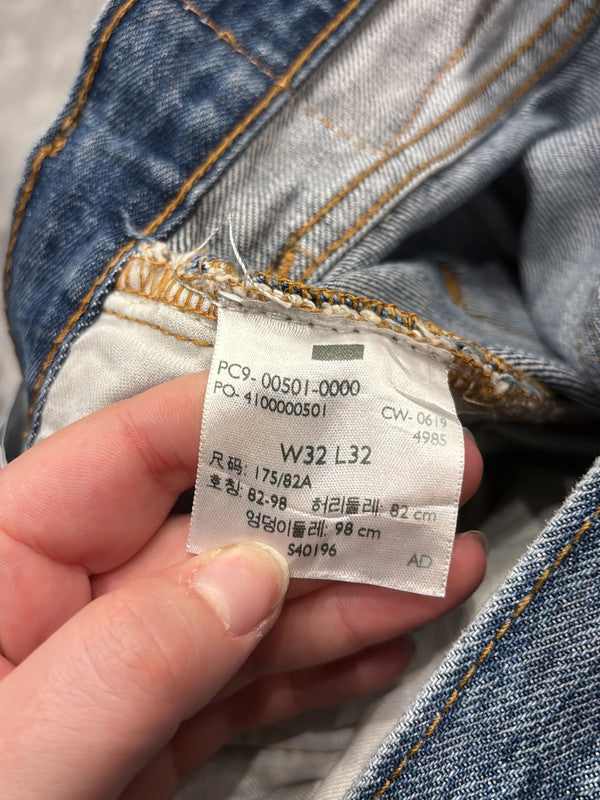 đź›’Short en jean Levi's 501 W32đź›’
