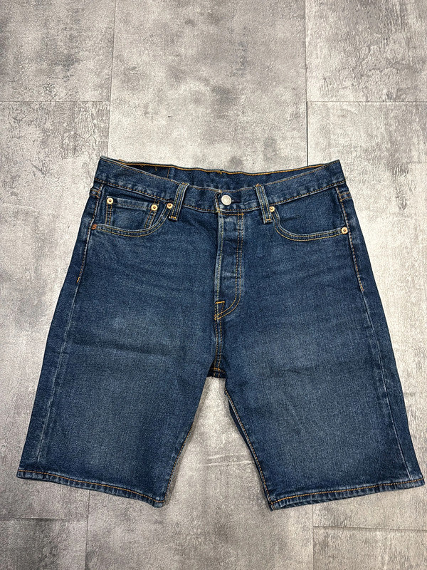 đź›’Short en jean Levi's W30đź›’