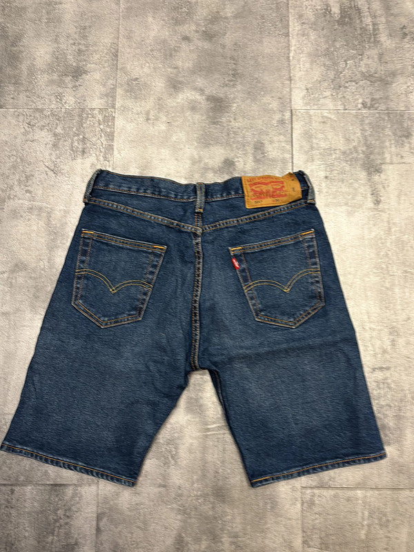 đź›’Short en jean Levi's W30đź›’