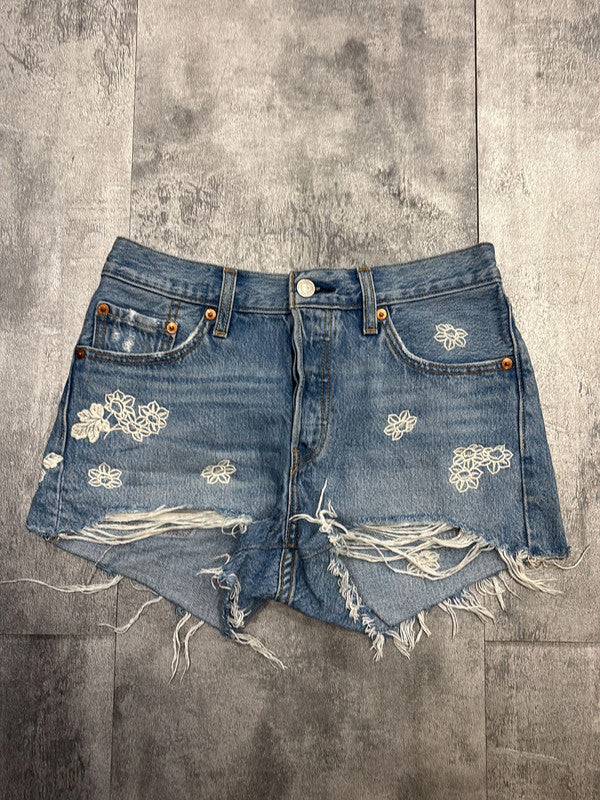 đź›’Short en jean Levi's 501 W25đź›’