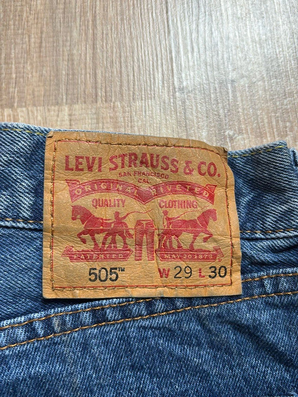 đź›’Short en jean Levi's 505 W29đź›’