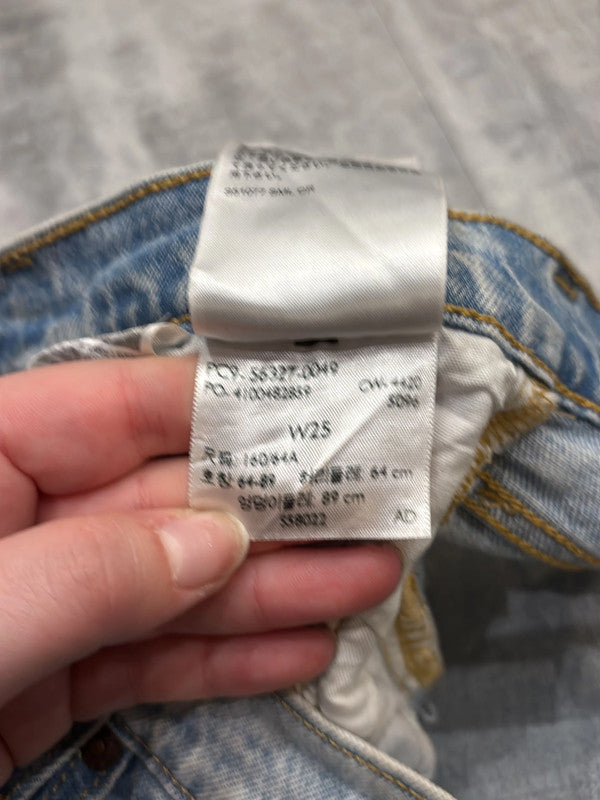 đź›’Short en jean Levi's W25đź›’