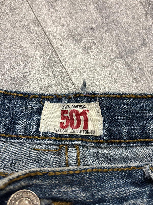 đź›’Short en jean Levi's 501 W36đź›’