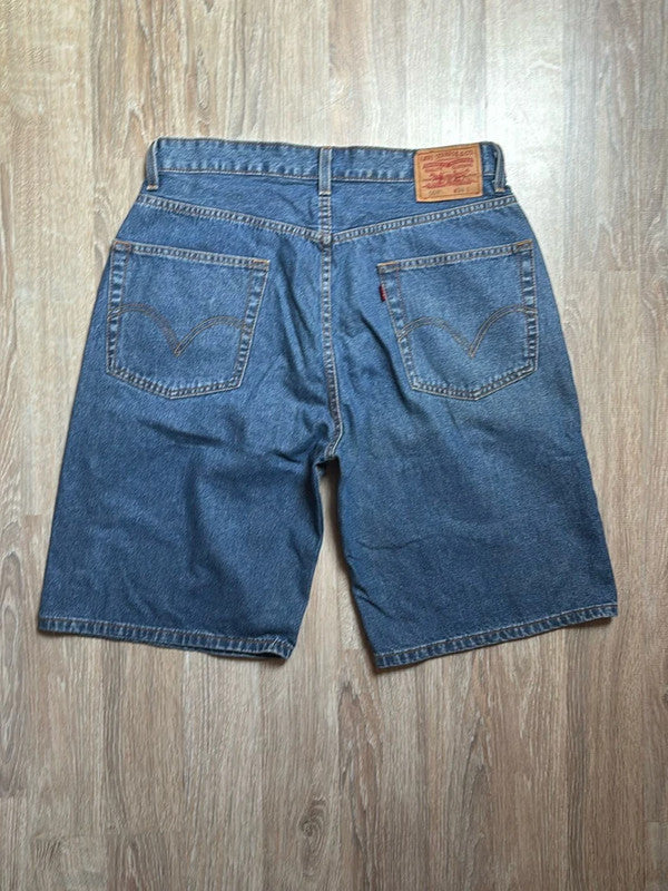 đź›’Short en jean Levi's 569 W34đź›’