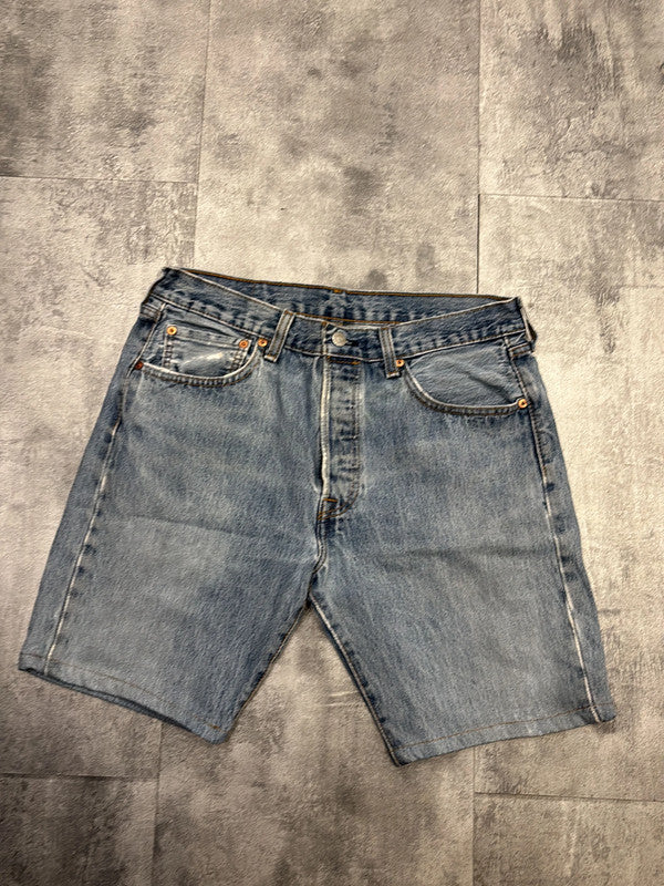 đź›’Short en jean Levi's 501 W33đź›’