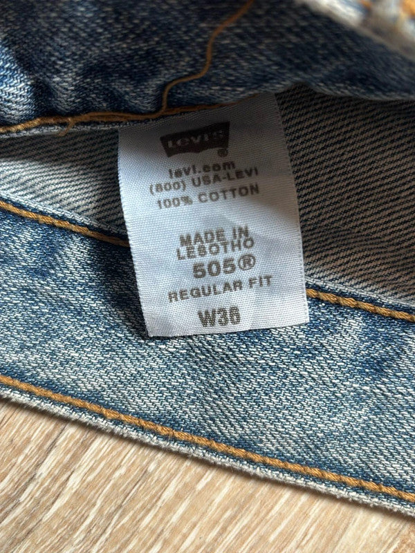 đź›’Short en jean Levi's 505 W36đź›’