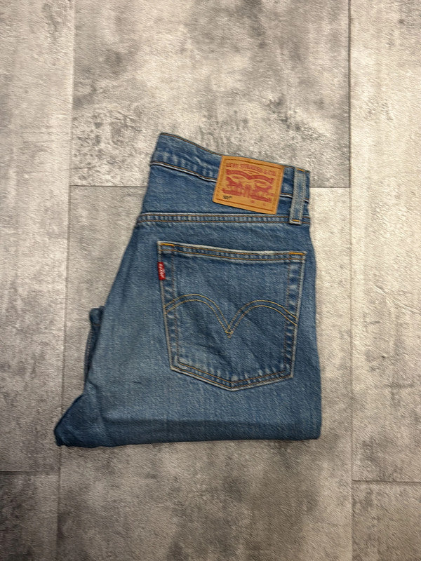 đź›’Short en jean Levi's 501 W28đź›’