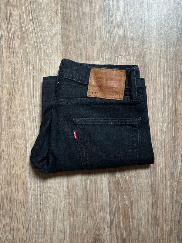 đź›’Short en jean Levi's 511 W30đź›’
