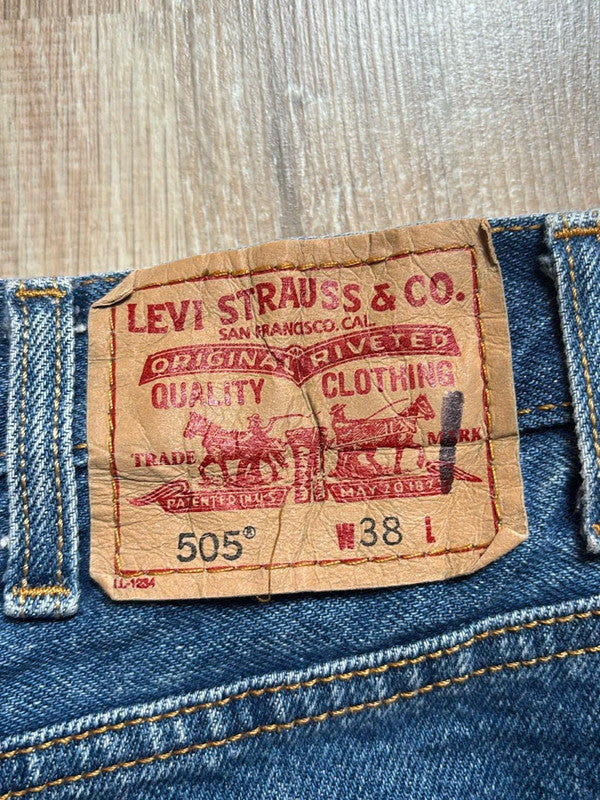 đź›’Short en jean Levi's 505 W38đź›’