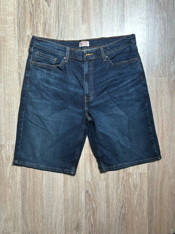 đź›’Short Levi's W36đź›’