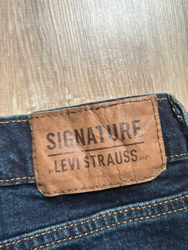 đź›’Short Levi's W36đź›’