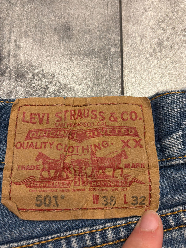 đź›’Short en jean Levi's 501 W35đź›’