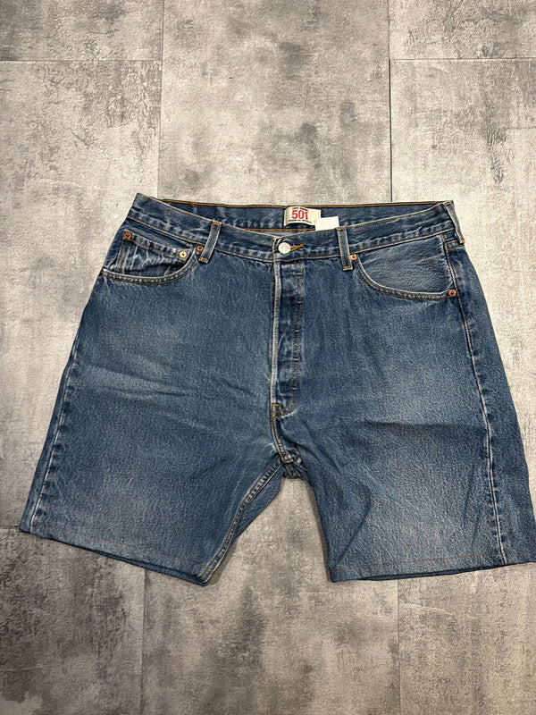 đź›’Short en jean Levi's 501 W35đź›’