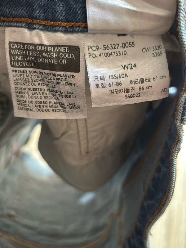 đź›’Short en jean Levi's 501 W24đź›’