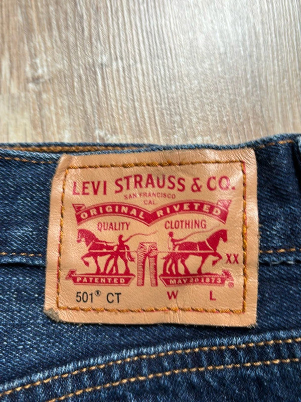 đź›’Short en jean Levi's 501 W26đź›’