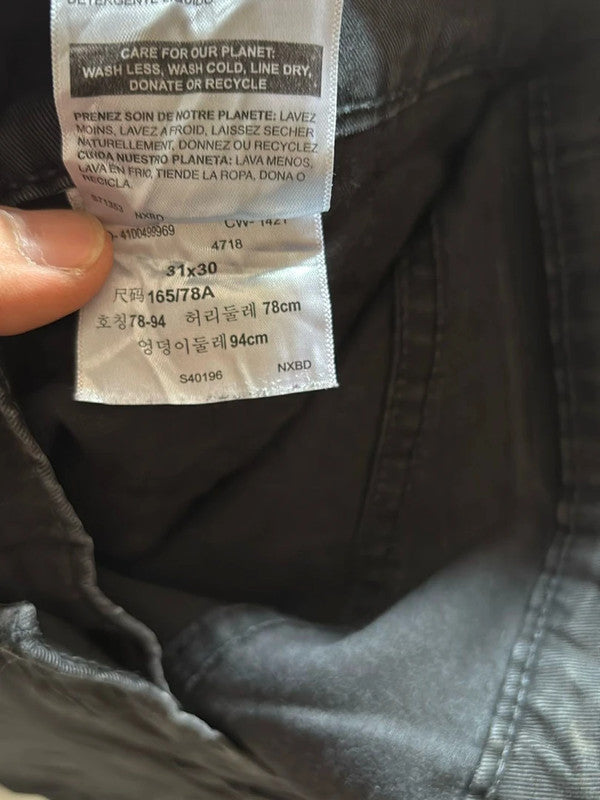 đź›’Jeans Levi's W31 L30đź›’
