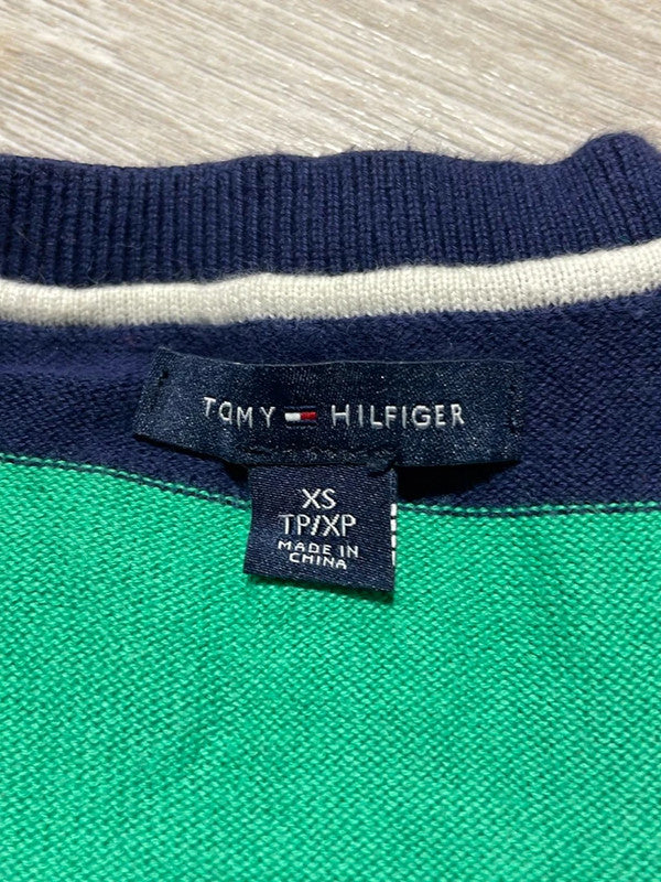 đź›’Pull Tommy Hilfiger XS rayures bleues et vertesđź›’