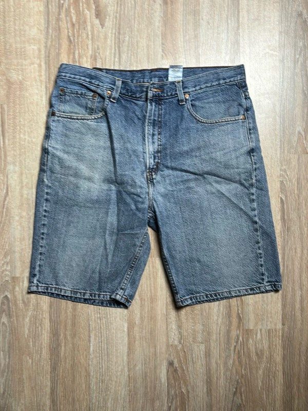 đź›’Short Levi's 505 W36đź›’