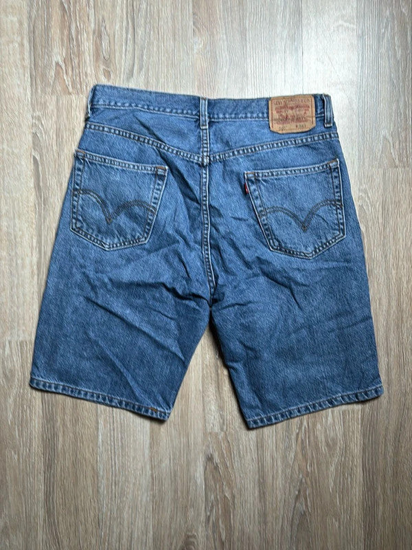 đź›’Short en jean Levi's 505 W34đź›’