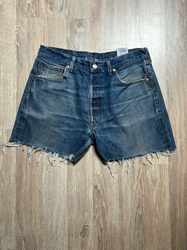 đź›’Short Levi's 501 W35đź›’