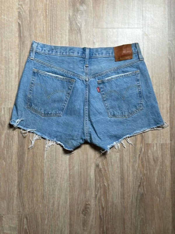 đź›’Short en jean Levi's 501 W31đź›’