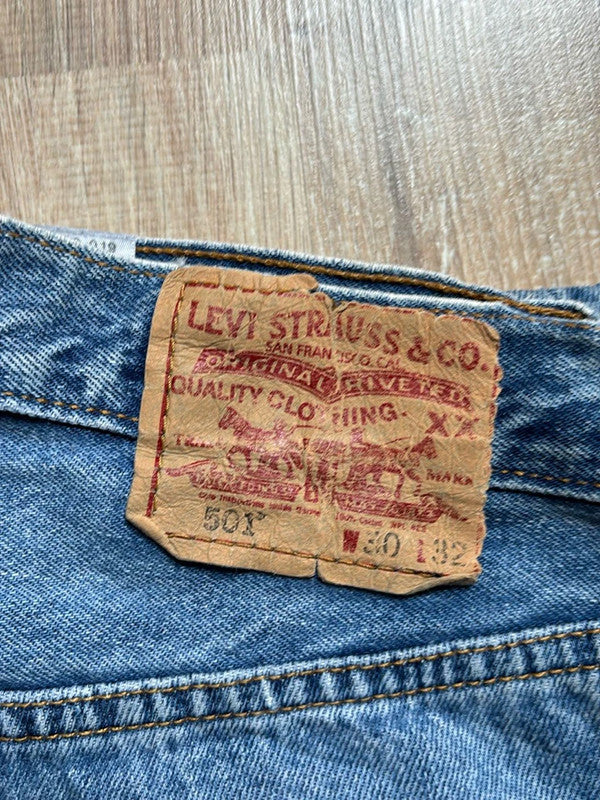 đź›’Short en jean Levi's 501 W30 đź›’