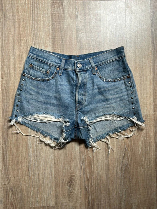 đź›’Short en jean Levi's 501 W28đź›’