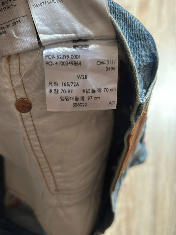 đź›’Short en jean Levi's 501 W28đź›’