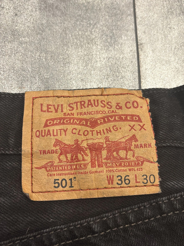 đź›’Short Levi's 501 W36đź›’