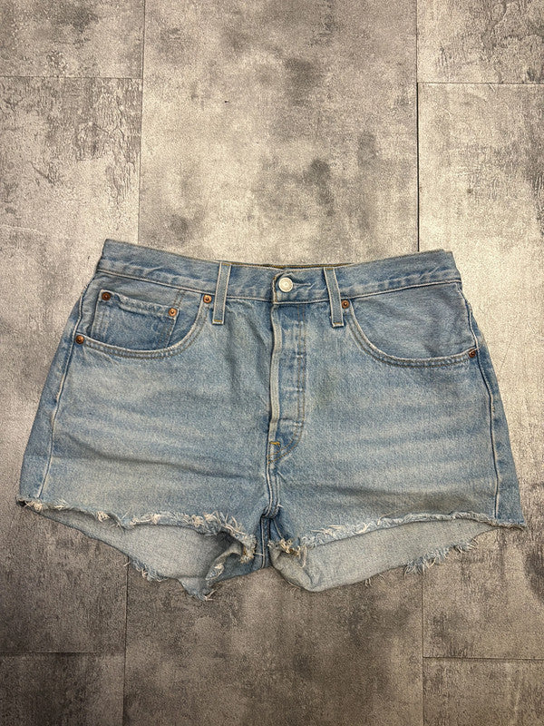 đź›’Short en jean Levi's 501 W30đź›’