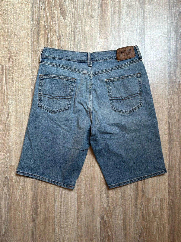 đź›’Short en jean Levi's W32đź›’