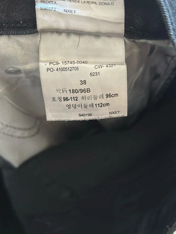 đź›’Short Levi's W38 đź›’