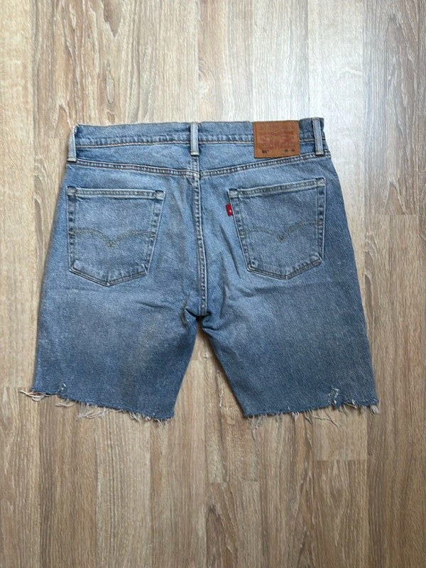 đź›’Short en jean Levi's 511 W36đź›’