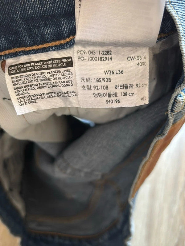 đź›’Short en jean Levi's 511 W36đź›’