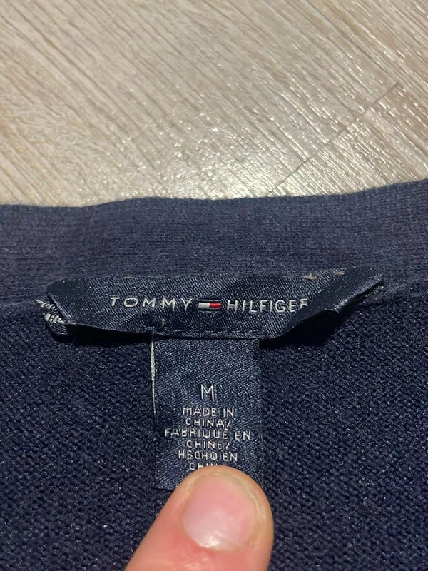 🛒Gilet boutonné Tommy Hilfiger Taille M🛒