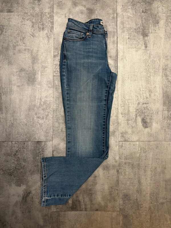 đź›’Jeans Levi's W30 L30đź›’