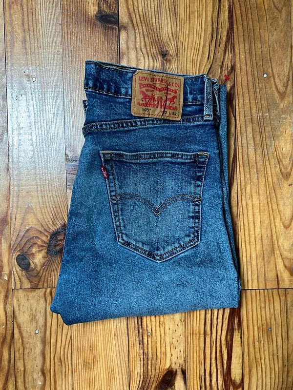 đź›’Jeans Levi's 505 W32 L32đź›’