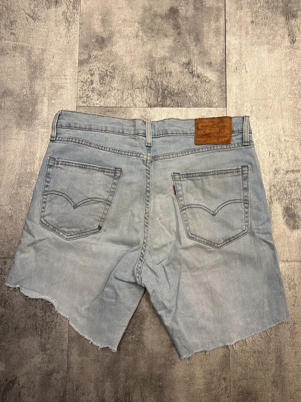 đź›’Short en jean Levi's 512 W34đź›’