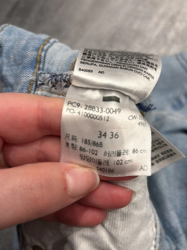 đź›’Short en jean Levi's 512 W34đź›’