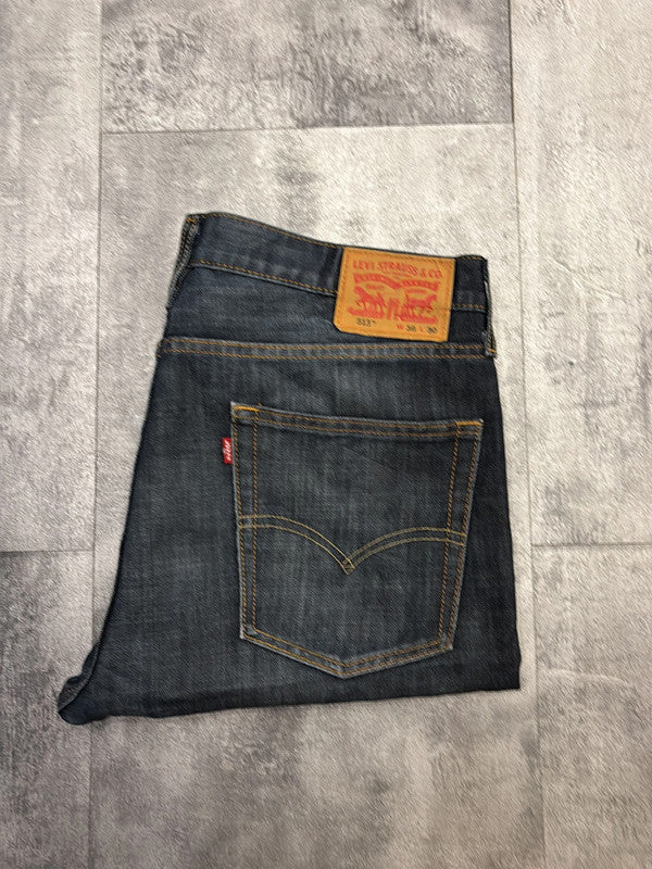 đź›’Short en jean Levi's 513 W36đź›’