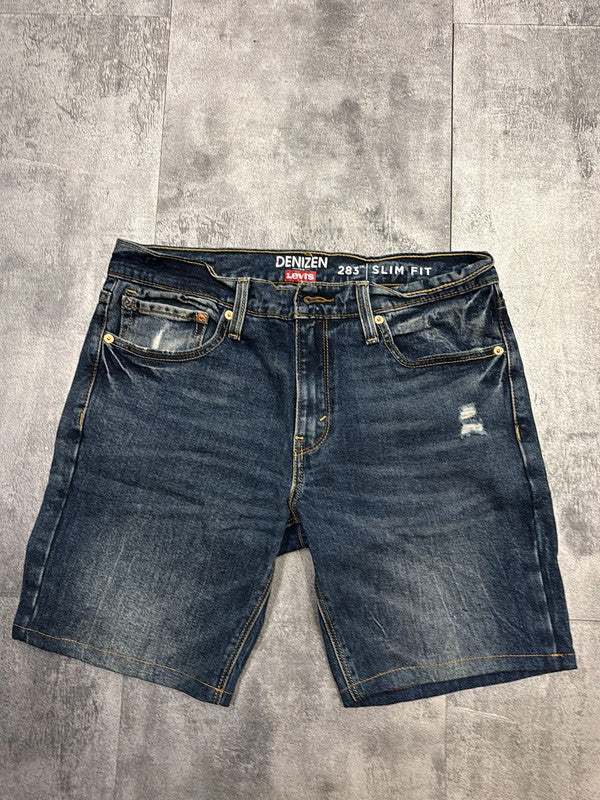 đź›’Short en jean Levi's W32đź›’