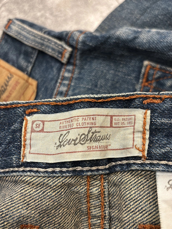 đź›’Short Levi's W32đź›’